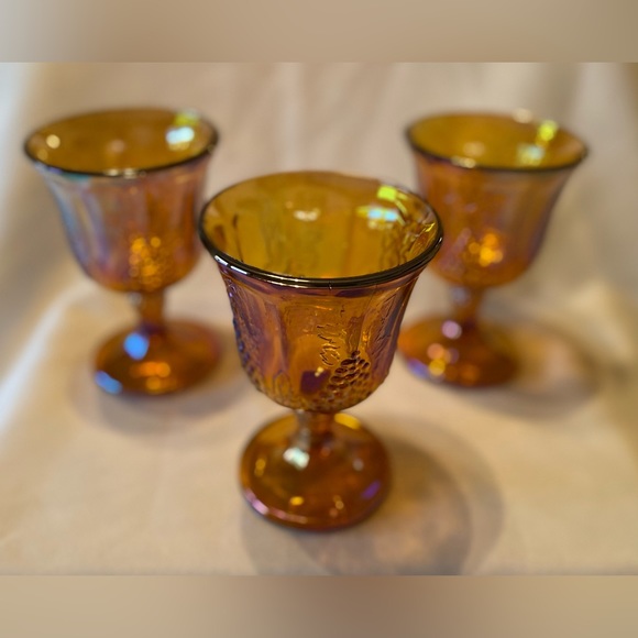 Set of 3 EUC Vintage Indiana Glass Marigold Harvest Carnival Glass Goblets - Picture 2 of 6